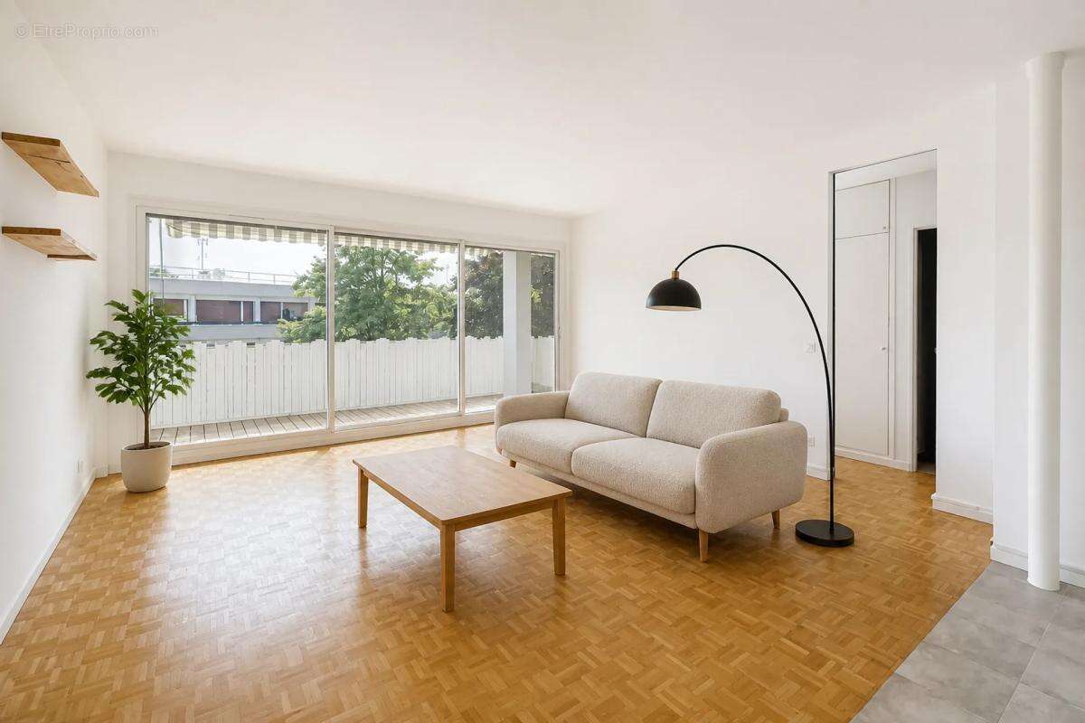 Appartement 3 pièces de 75 m² avec exceptionnel balcon de 19 m² - photo 3