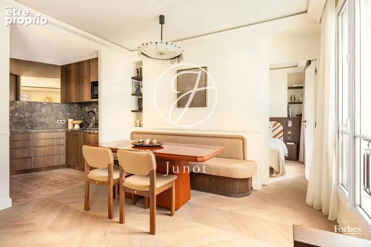 Paris 16e - KLÉBER - Duplex - 3 pièces - 79,63m² Carrez - 82,33m² au sol - 2 chambres - Meublé - photo 2