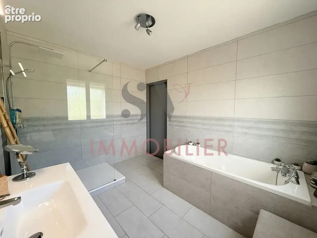 BEZIERS   Maison T4 avec garage et extérieur, au calme - photo 9