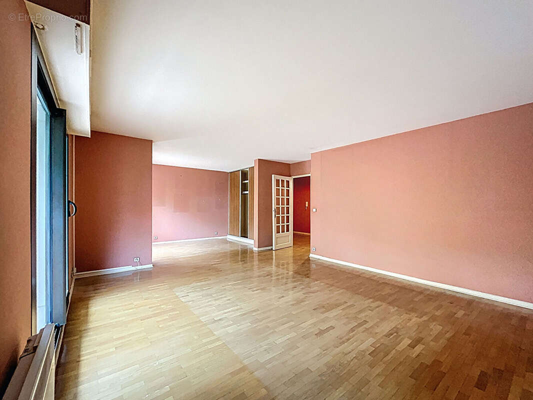 Appartement à CHATILLON