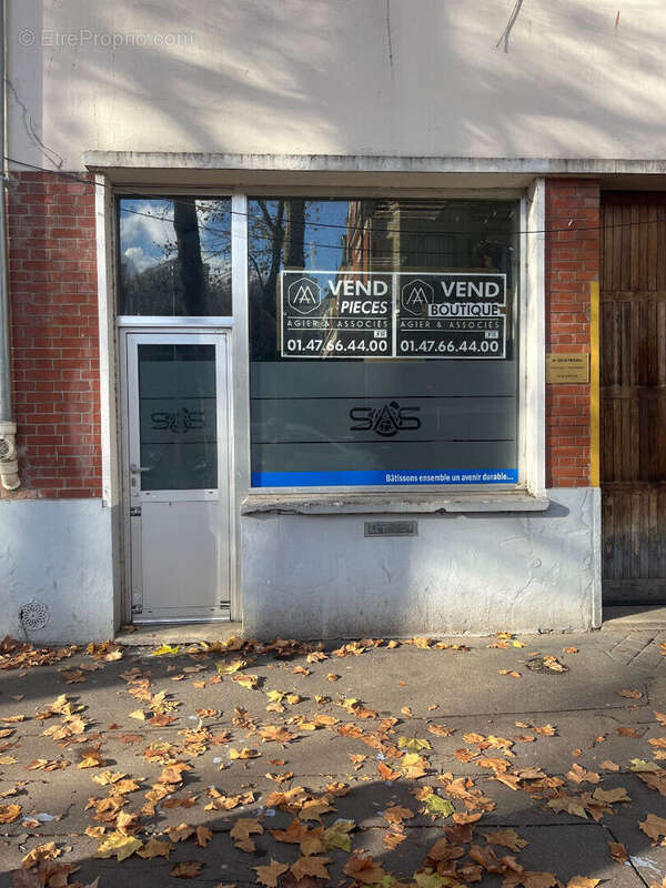 Commerce à PARIS-19E