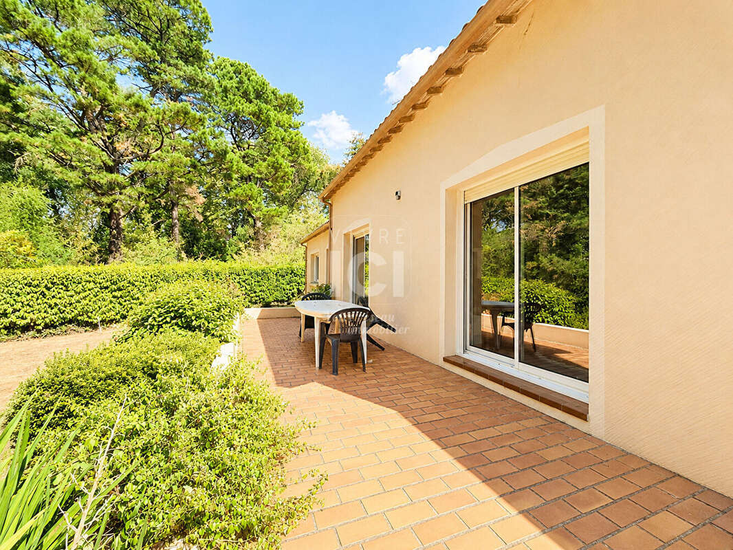 Maison Pont Saint Martin 7 pièce(s) 138.10 m2 - photo 12