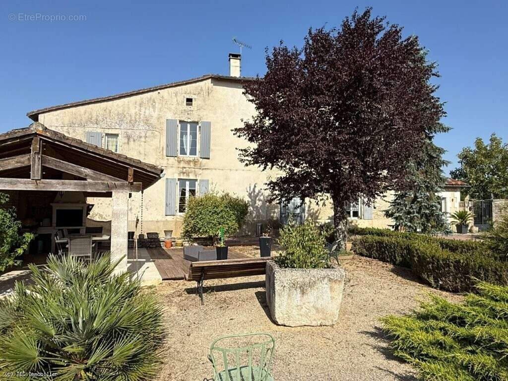 Ancien Presbytère avec 4 Chambres à Verteuil-sur-Charente - photo 45