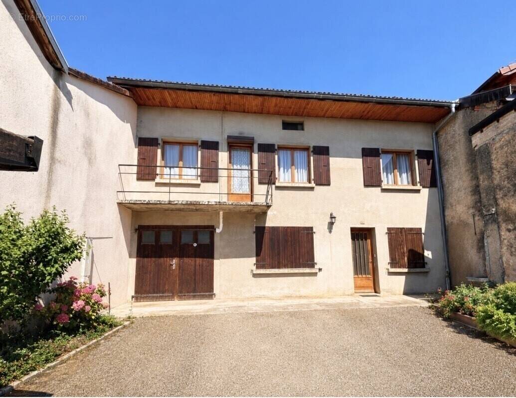 Maison à SAINT-JEAN-DE-GONVILLE