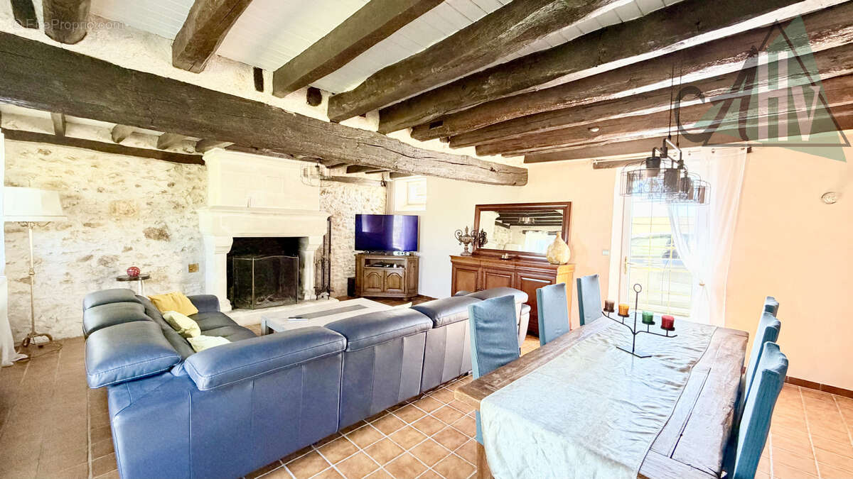 Maison à AUGERS-EN-BRIE