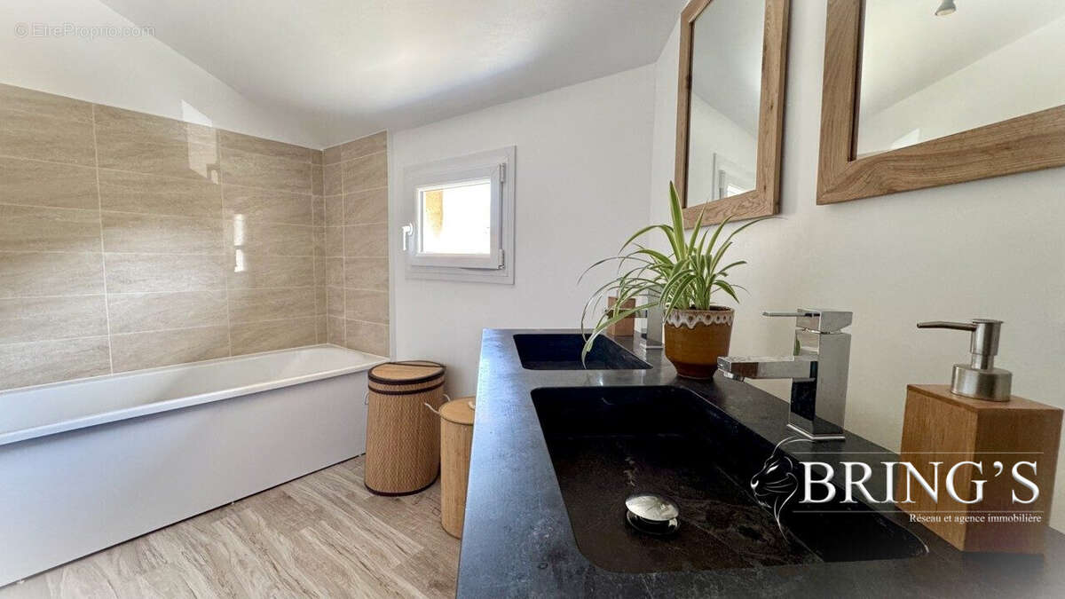 Maison 103 m² à Montigny-Le-Bretonneux  - photo 7