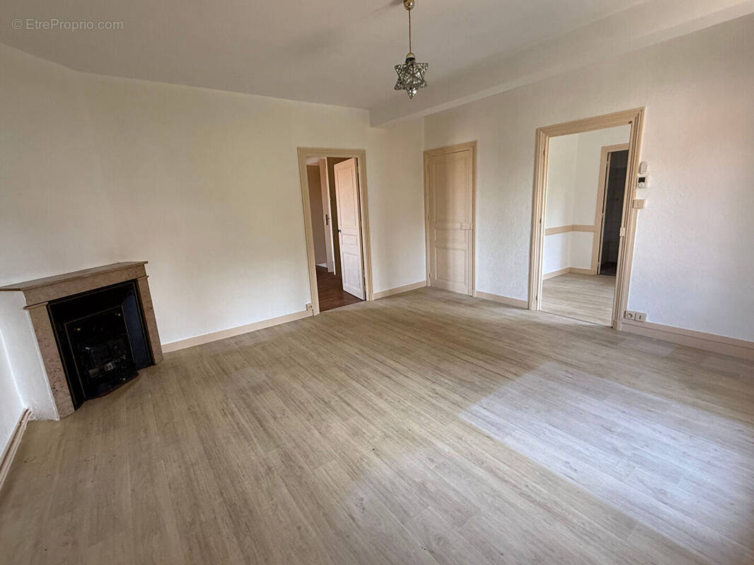 Appartement à VILLEREST