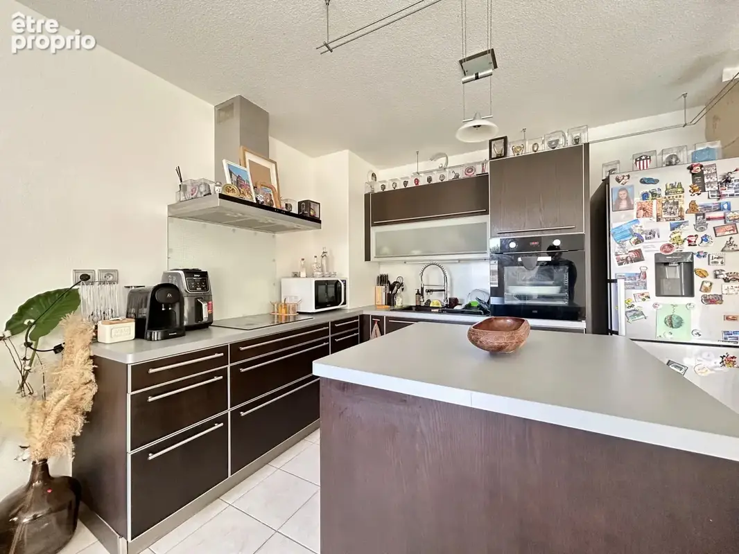 Appartement T3   66,40 m2 avec terrasse, parking & garage   Marseille 13010 - photo 7