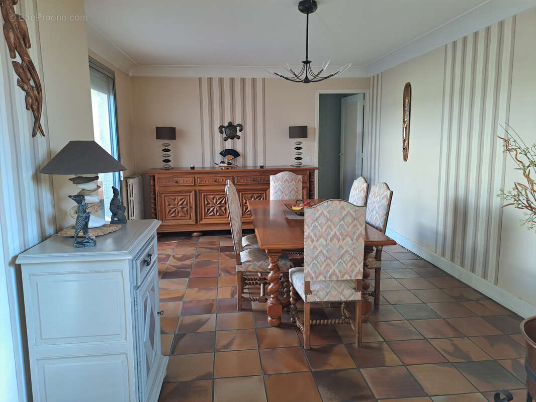 Maison à LEOGNAN