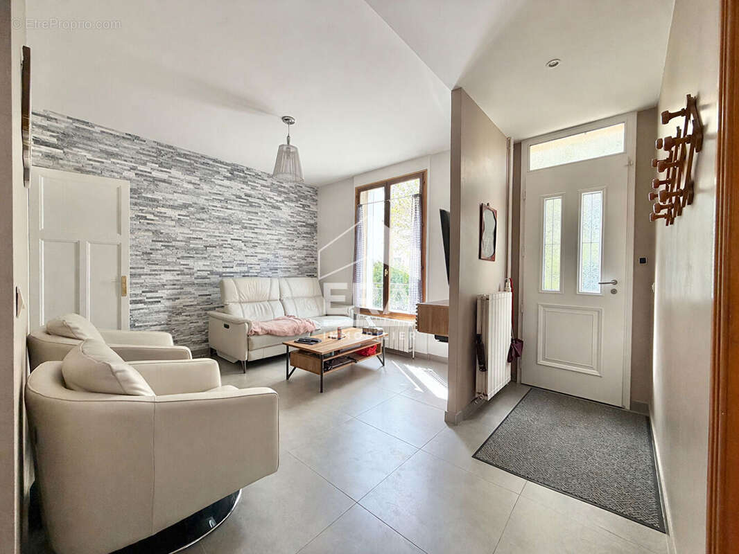 Maison Sartrouville 5 pièce(s) 115 m2 de habitables - photo 5
