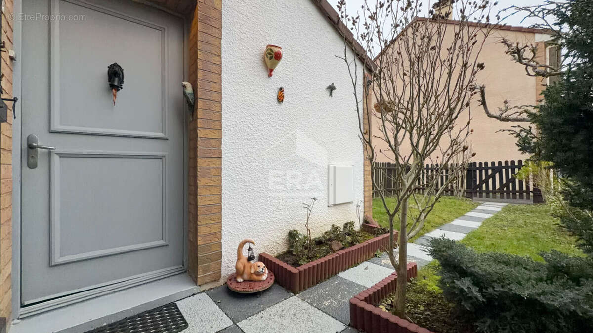 Maison à CORBEIL-ESSONNES