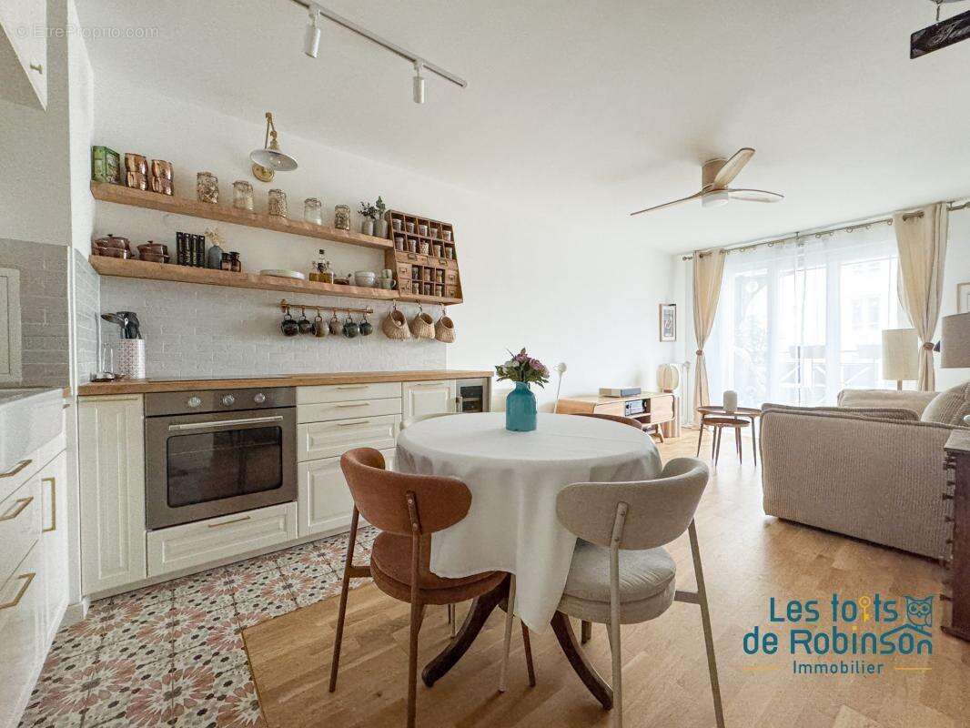 Appartement à LE PLESSIS-ROBINSON