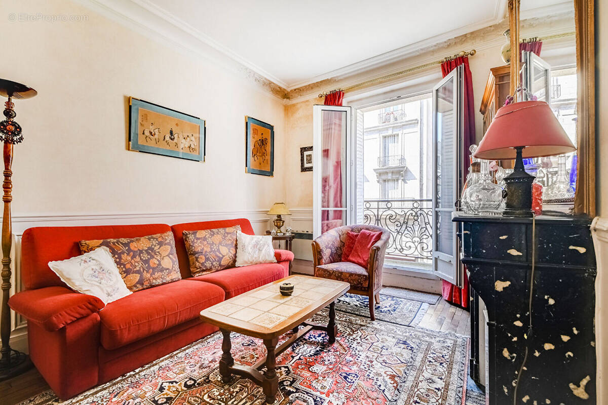 Appartement à PARIS-15E