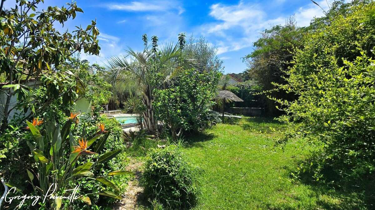 Photo 2 - Maison à HYERES