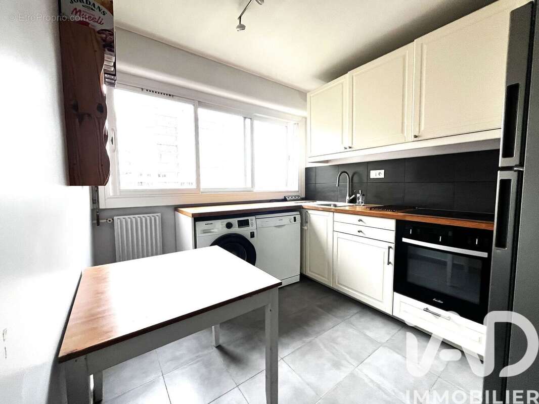 Photo 9 - Appartement à COLOMBES