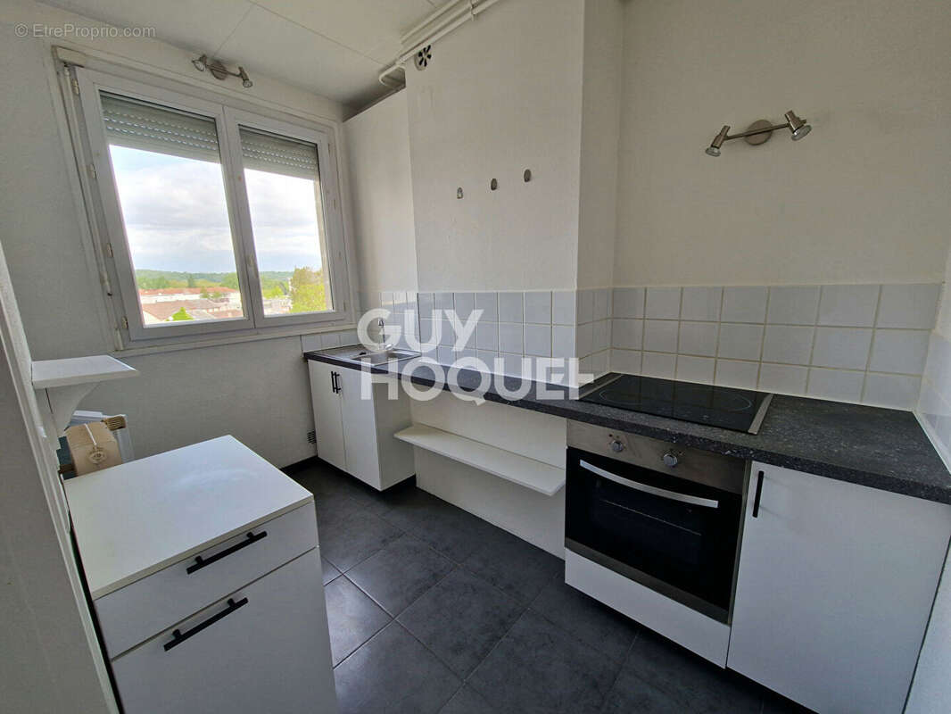 Maison à VIC-SUR-AISNE