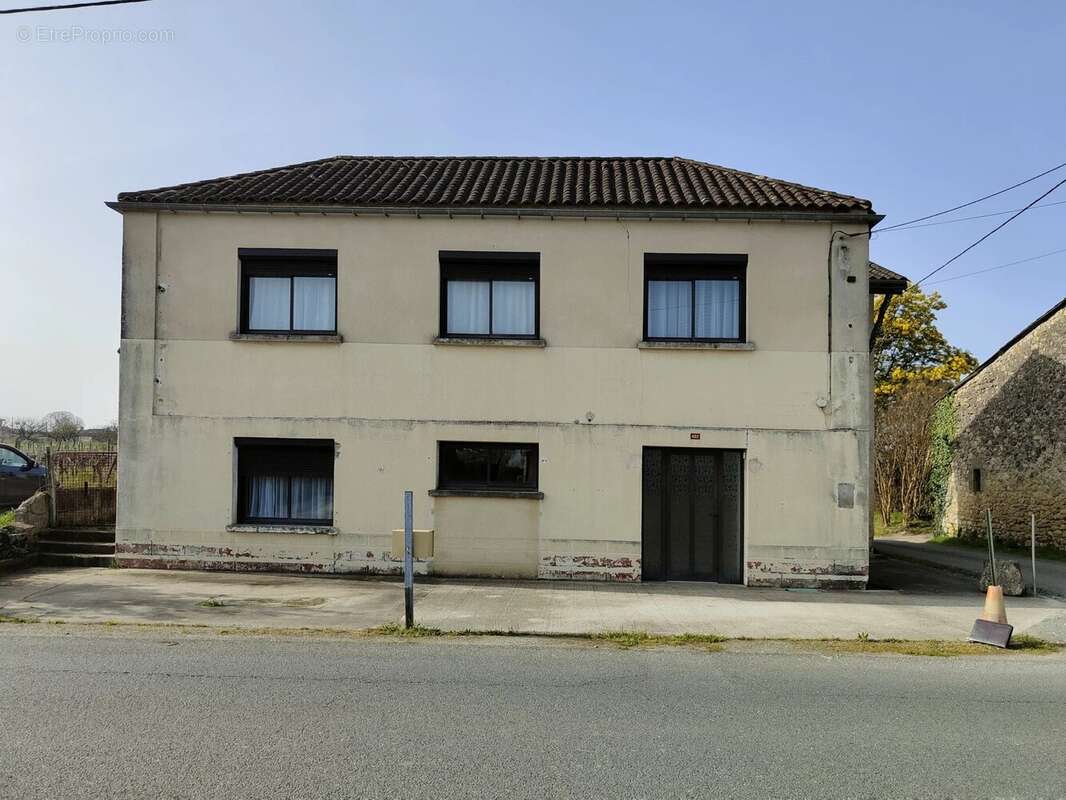 Appartement à CARDAN