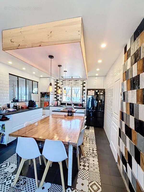 Maison à PARENTIS-EN-BORN