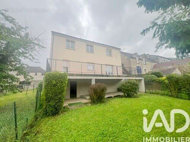 Photo 2 - Maison à COULOMMIERS