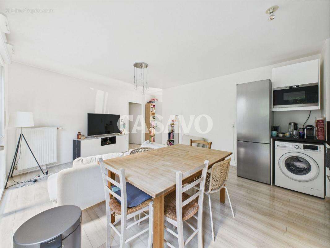 Appartement à AUBERVILLIERS