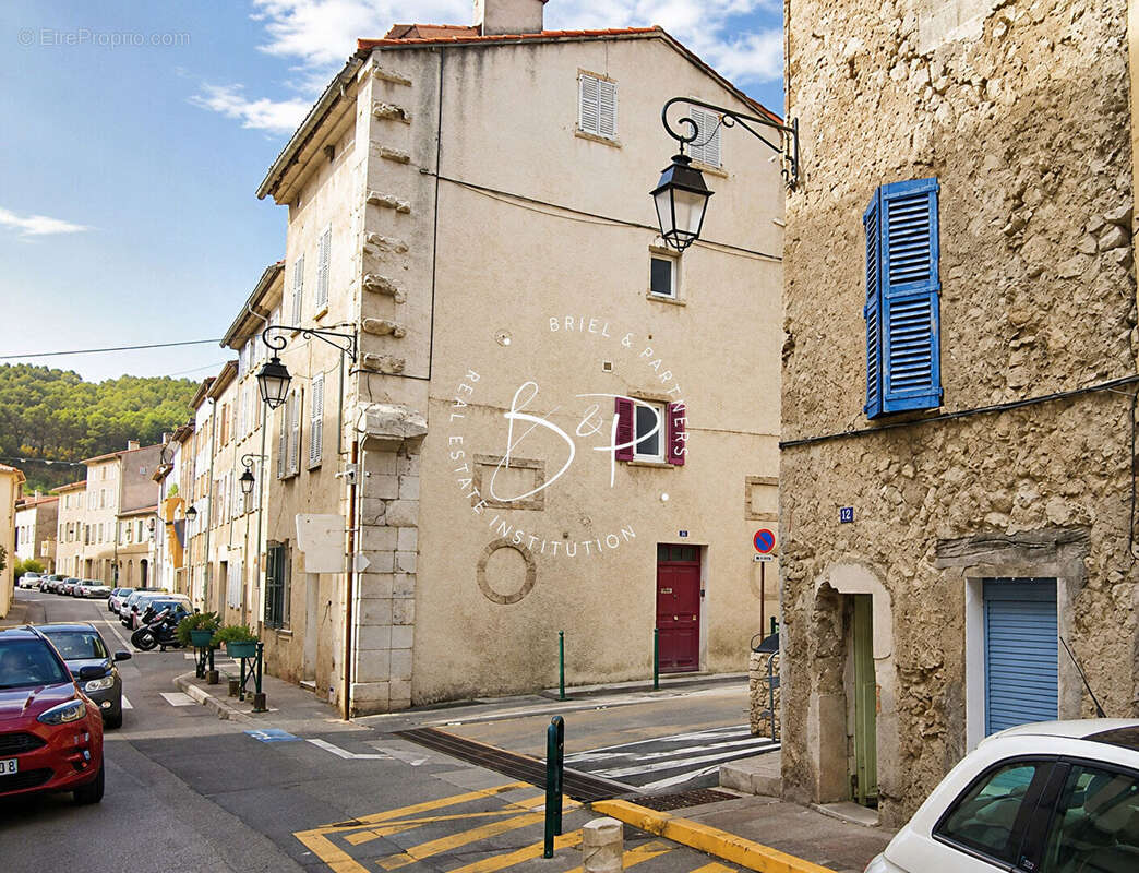 Appartement à TRANS-EN-PROVENCE