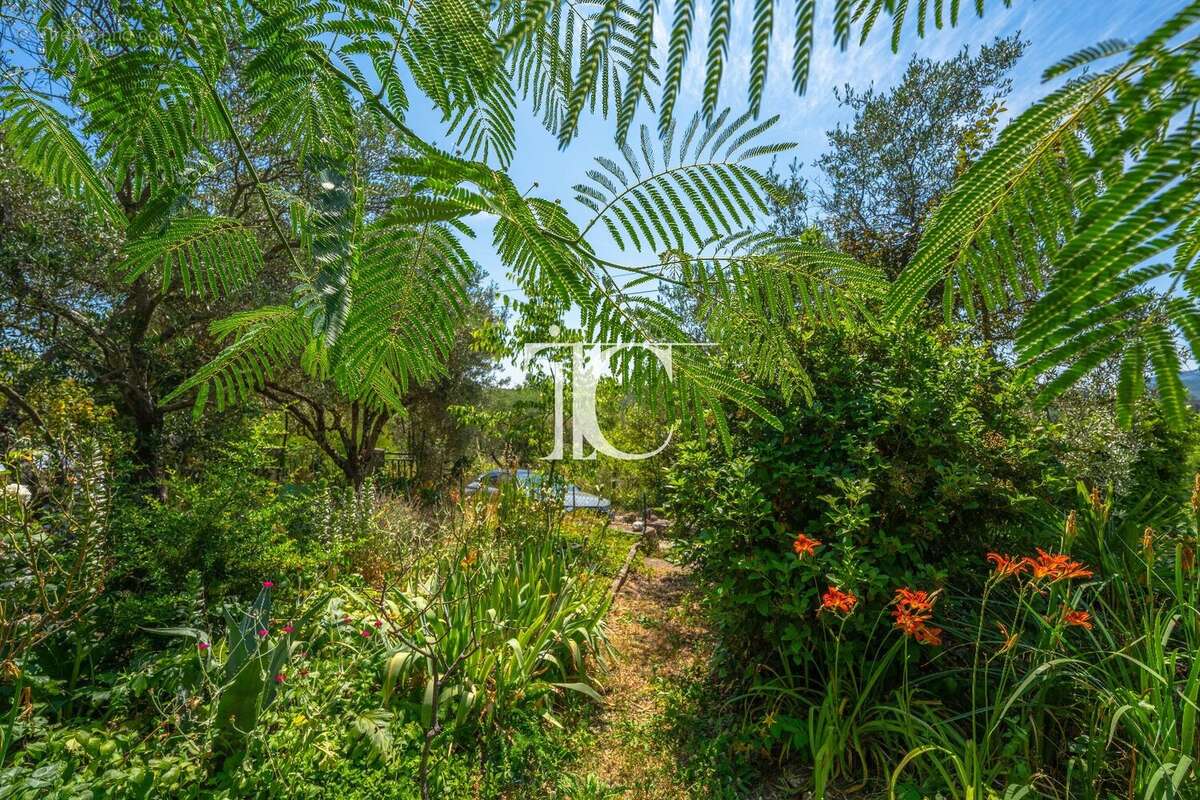 Maison à SAINT-PAUL-LE-JEUNE