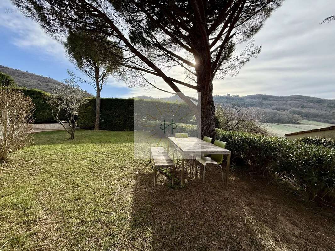 Maison à ROCHEFORT-EN-VALDAINE