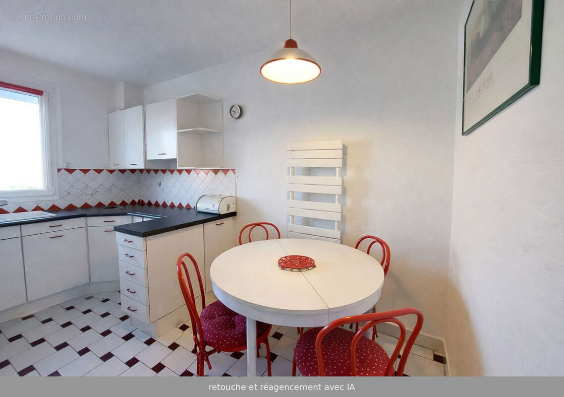 Maison à PONT-DU-CHATEAU