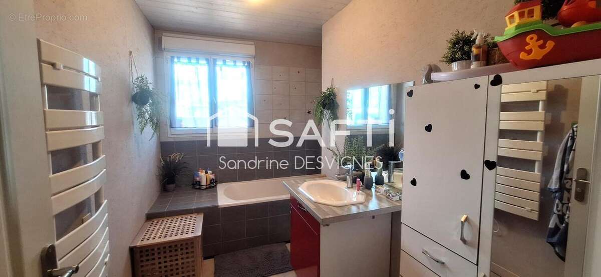 Photo 8 - Maison à ETANG-SUR-ARROUX