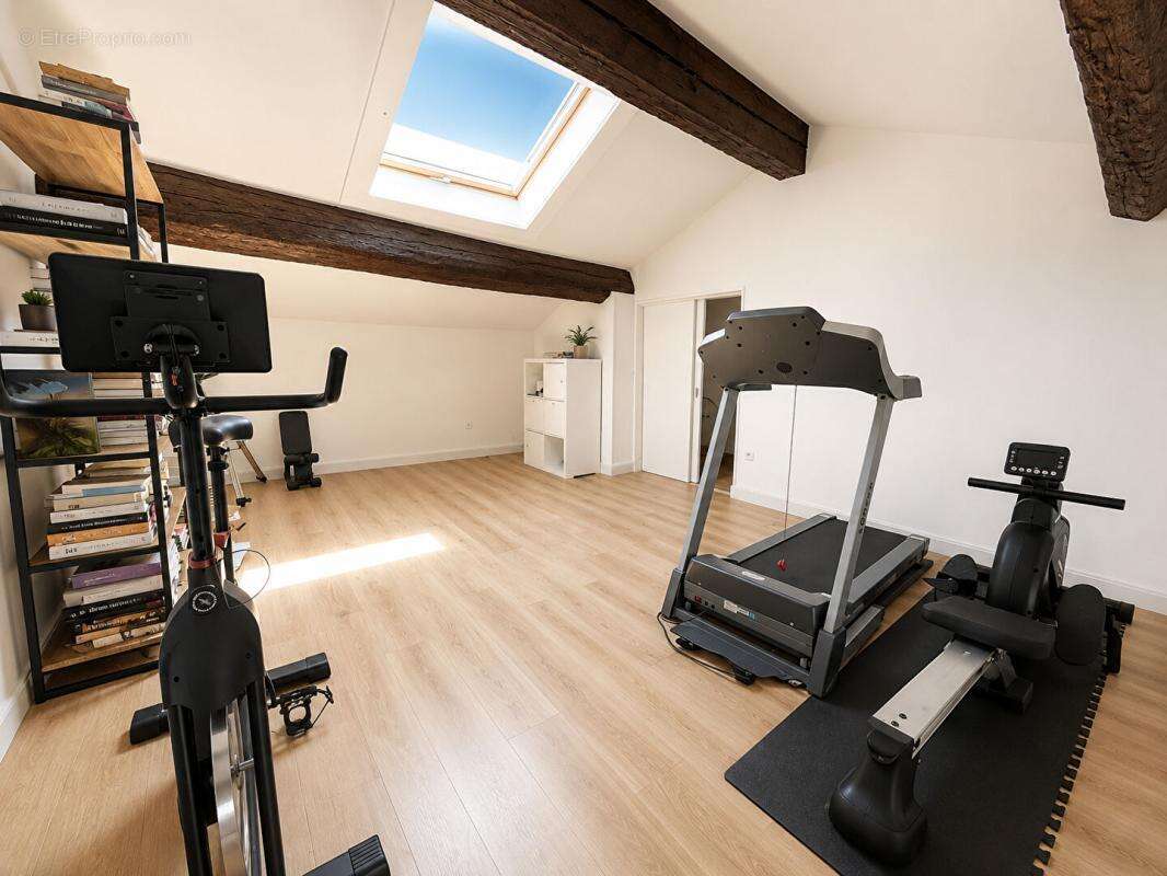 Immeuble de rapport  2 appartements et grand garage de 90 m Argeliers - photo 10
