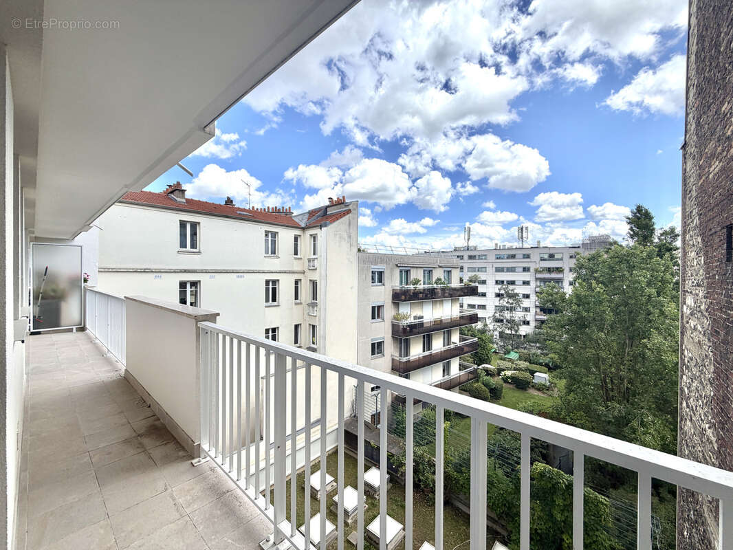 Appartement à PARIS-12E