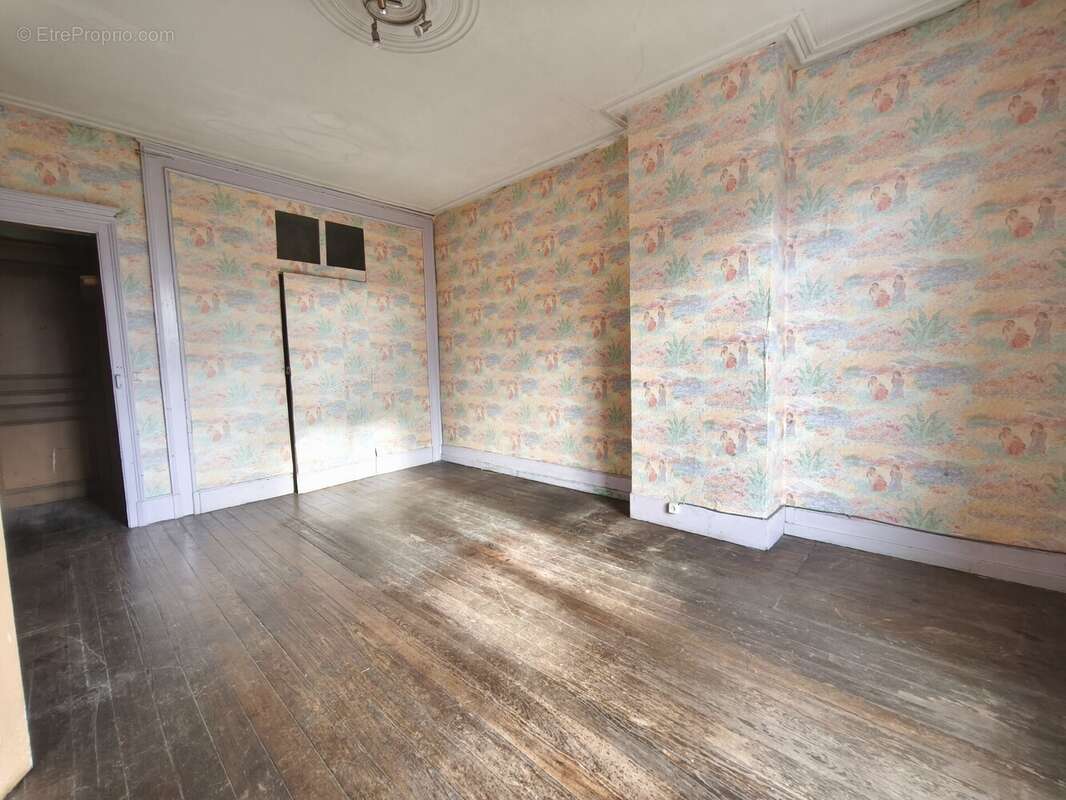 Maison à PAGNY-SUR-MOSELLE