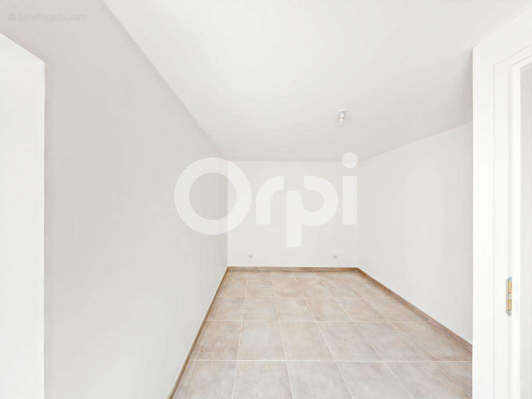 Appartement à RUOMS