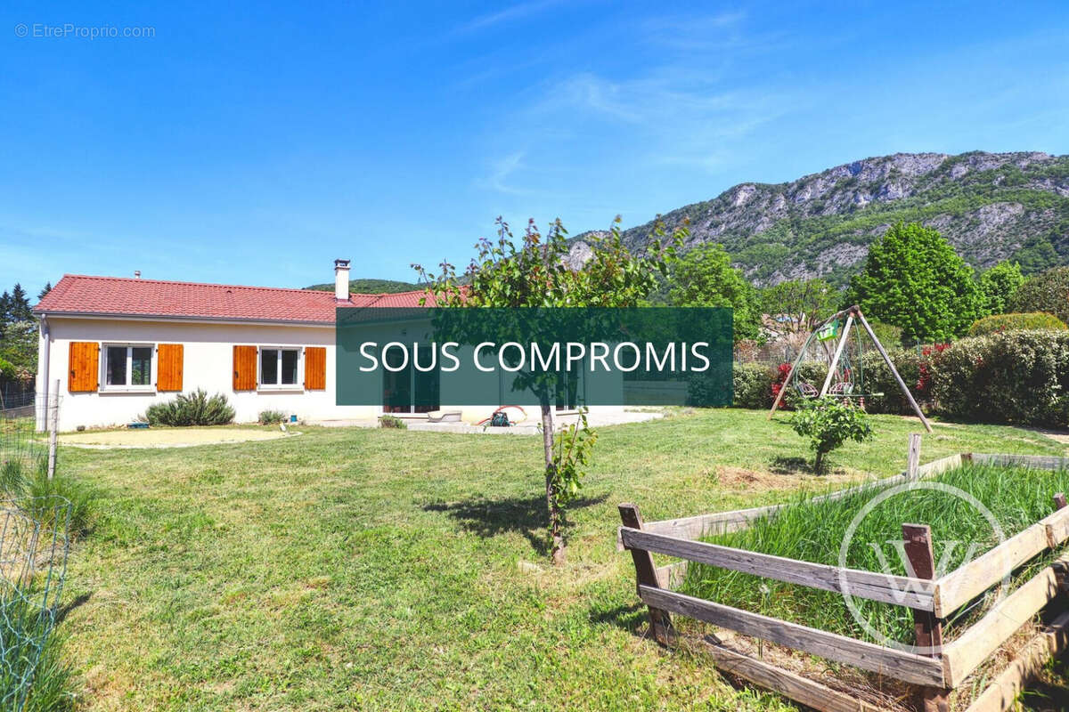 Maison à ROCHEFORT-SAMSON
