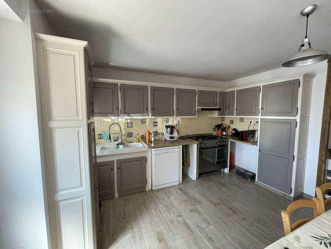 Maison de 156 m2 - photo 2