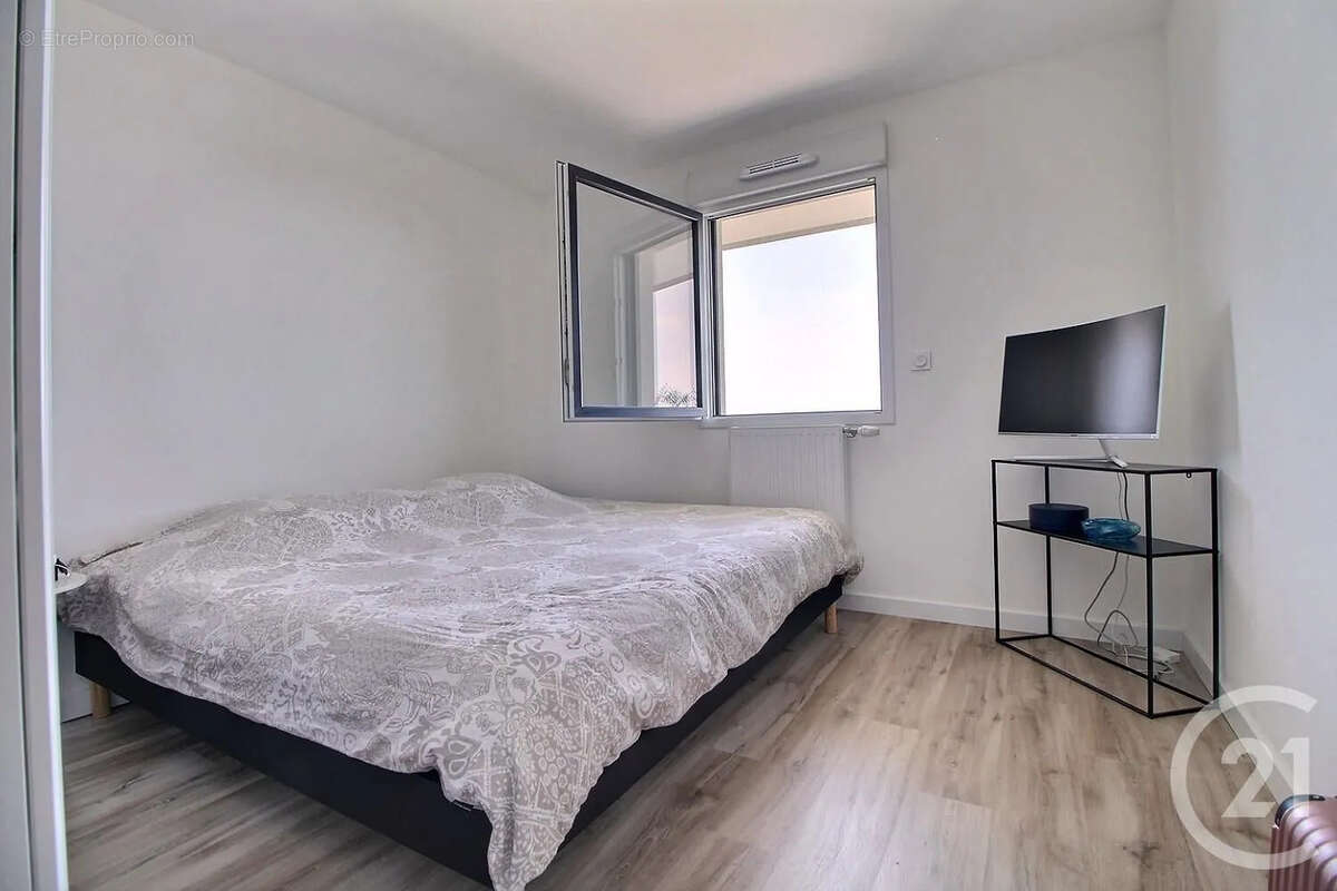 Appartement à EVIAN-LES-BAINS