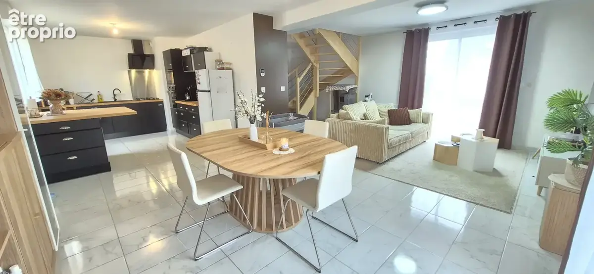 Photo Maison à Potigny au prix de 250 000€