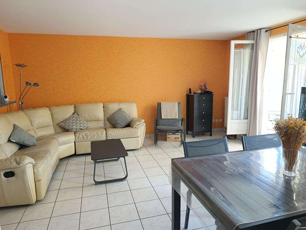 Maison à COMBS-LA-VILLE