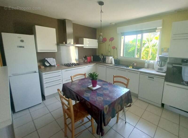 Pavillon de plain-pied 4 chambres – SAINT HILAIRE DU MAINE (53) - photo 2