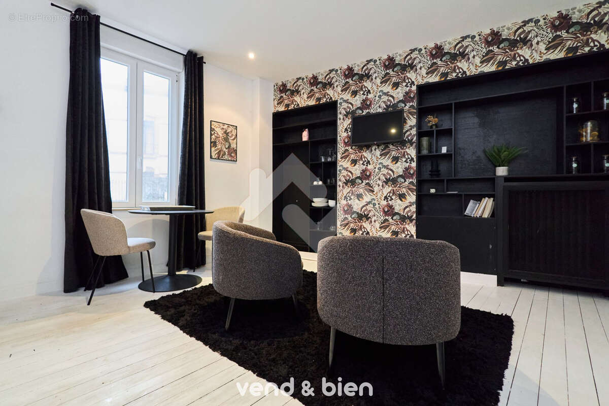 Appartement à MAGENTA