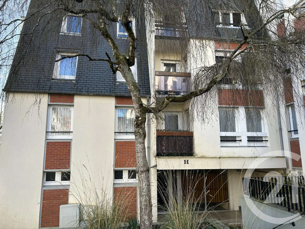 Appartement à AVON