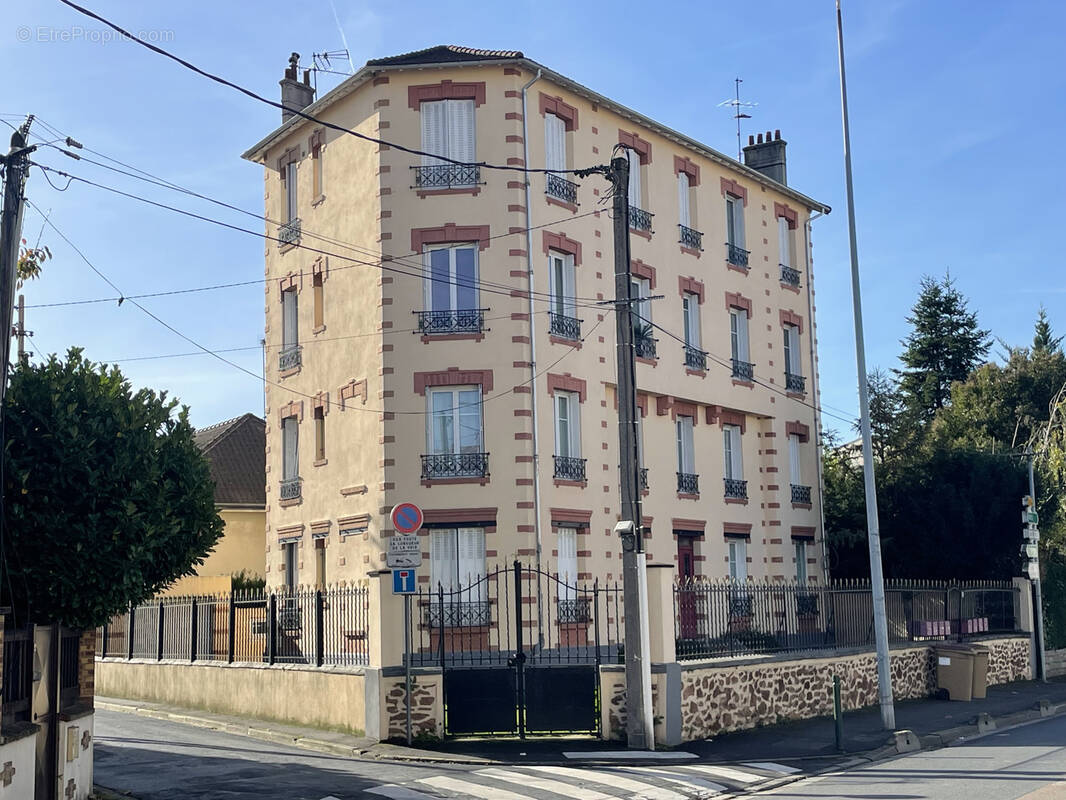 Appartement à NEUILLY-SUR-MARNE