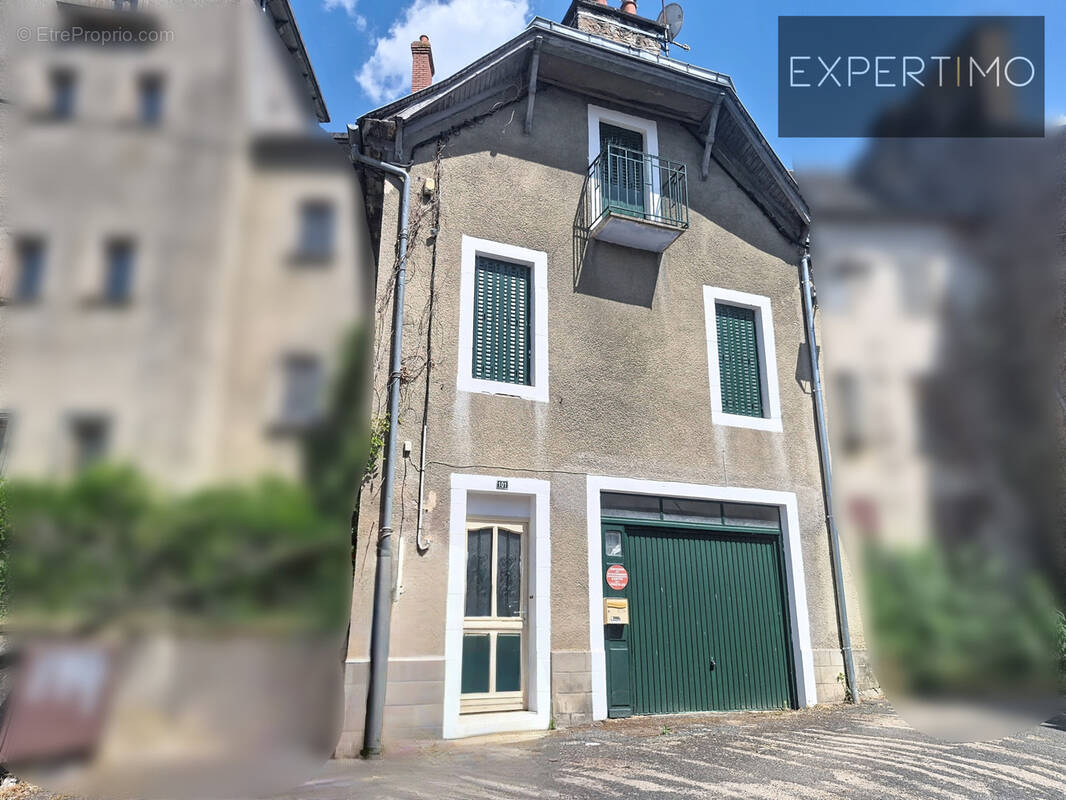 Maison à CASSAGNES-BEGONHES