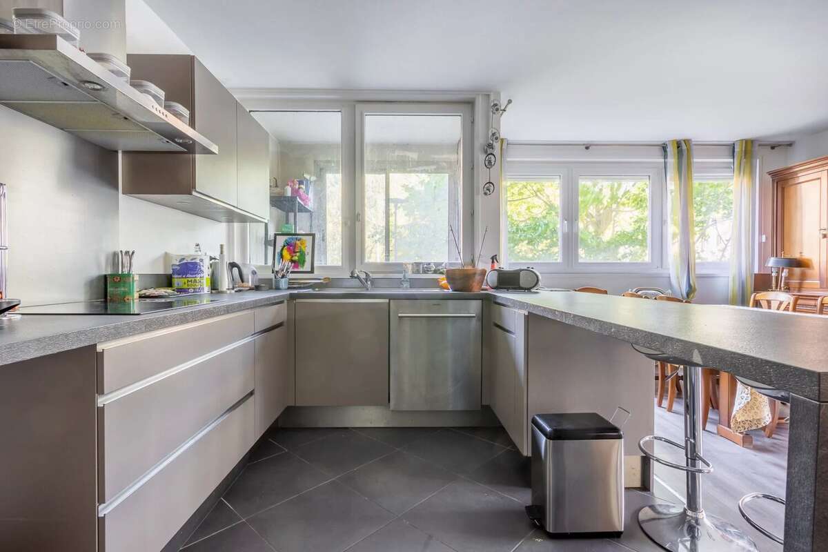 Appartement 105 m² à Charenton-Le-Pont  - photo 5