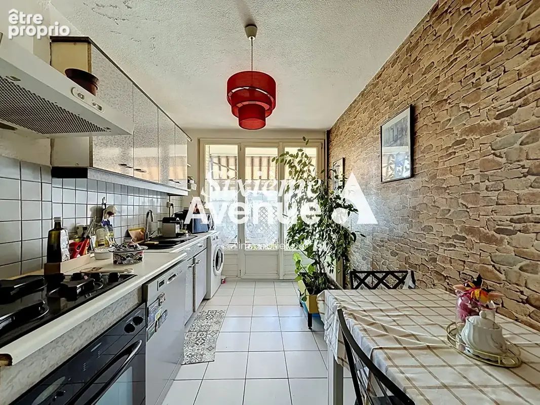 Appartement Bron 3 pièce(s) 73,20m2 - photo 7