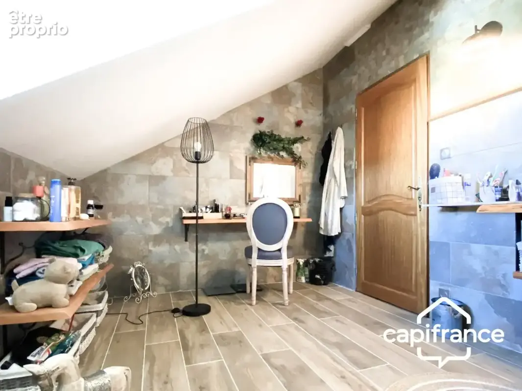 Maison à vendre 8 pièces LE BOUCHAGE (38) - photo 13