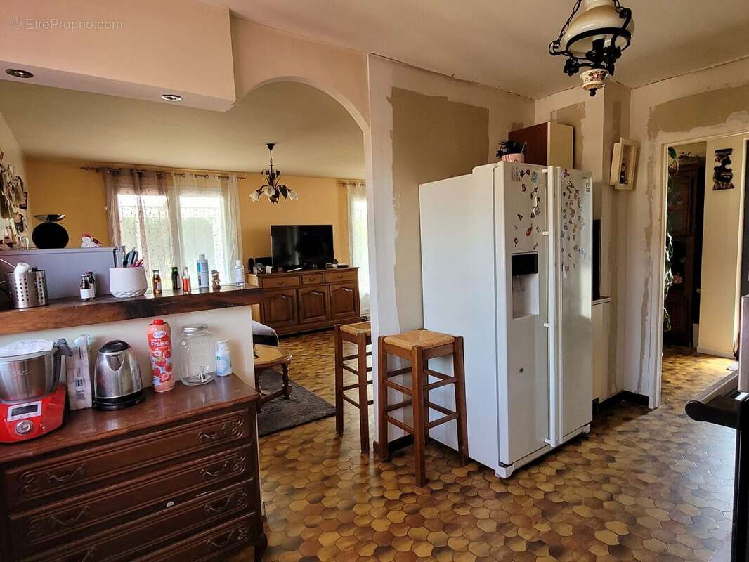 Maison à LE PALAIS-SUR-VIENNE