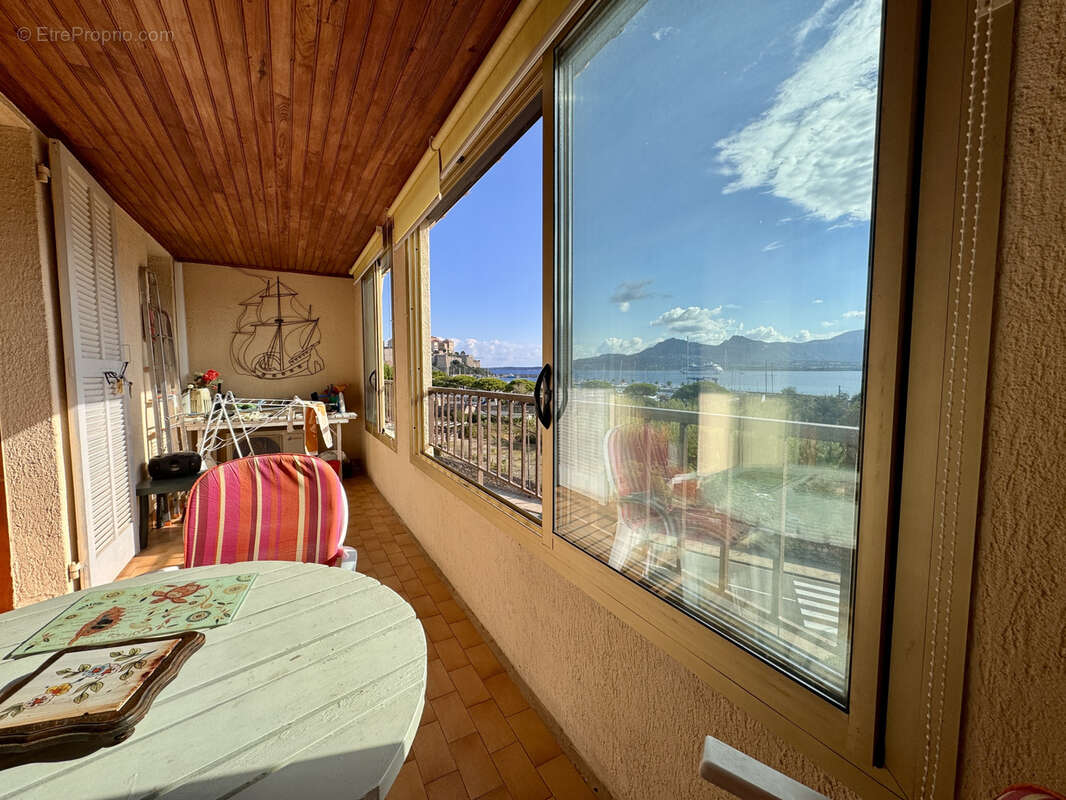 Appartement à CALVI