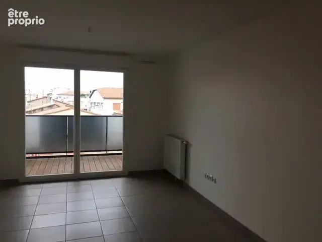 Appartement de type T2 au 5ème et dernier étage avec parking - photo 2