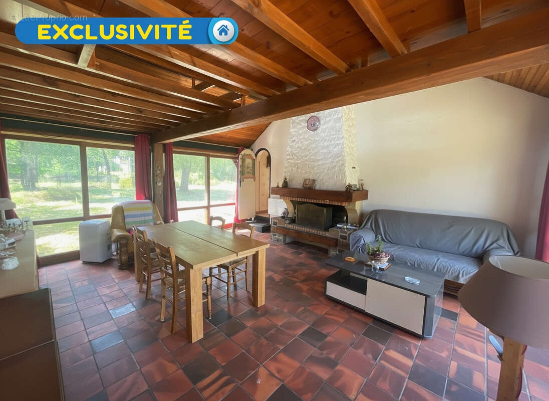 Maison à BOUZY-LA-FORET